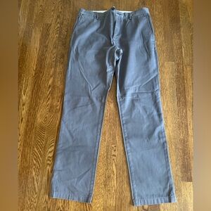 Club Monaco Davis slim fit size 33 Gray Casual Pants chinos